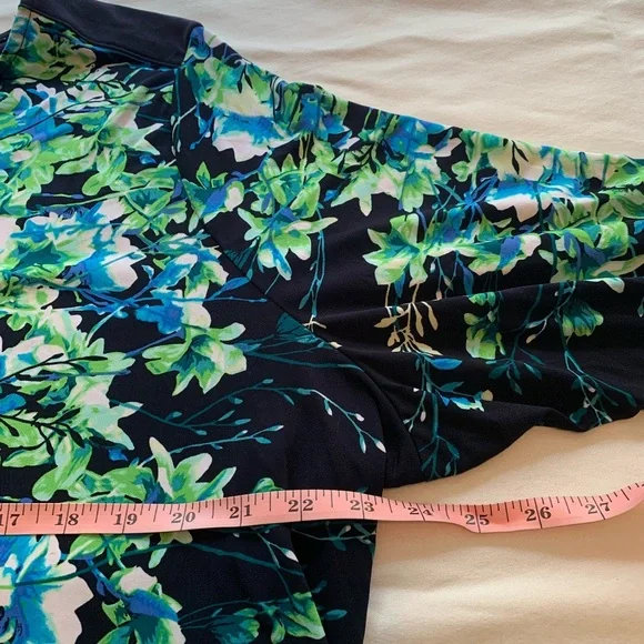 TanJay Plus Black and Multicolor top - Picture 4 of 10